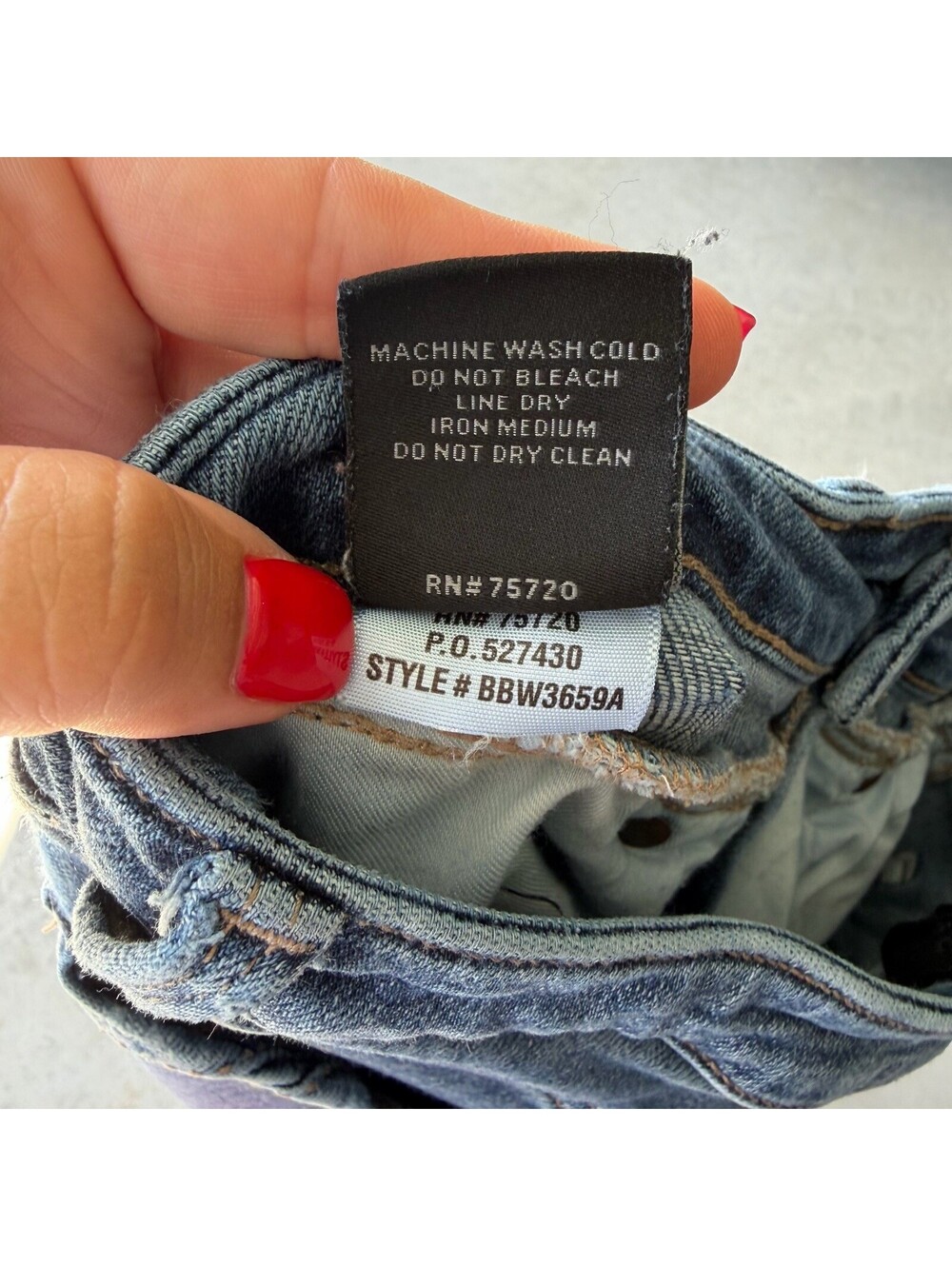 Buckle Black Women’s Ankle Skinny Jeans Blue Medium Wash Distressed Stretch 30 - Picture 8 of 8